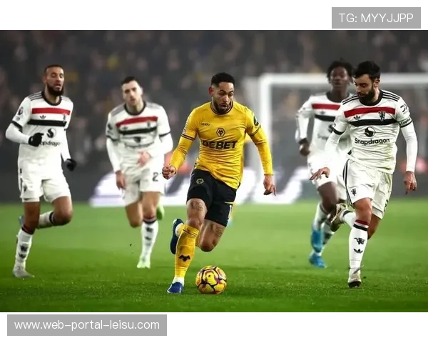 马竞瞄准狼队戈麦斯，曼联引援名单曝光