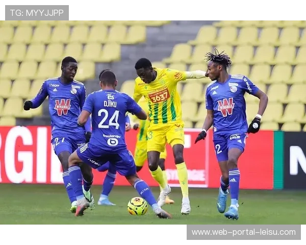 马赛4-1大胜斯特拉斯堡,霍伊别尔两助展现中场统治力 马赛4-1大胜斯特拉斯堡,霍伊别尔两助展现中场统治力